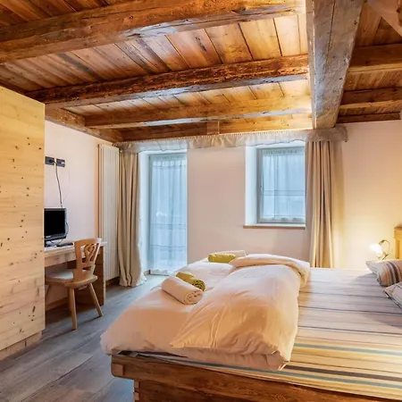 Apartment Osmar 2 Campitello di Fassa